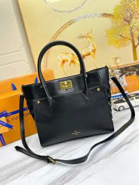 Picture of LV Lady Handbags _SKUfw146546242fw